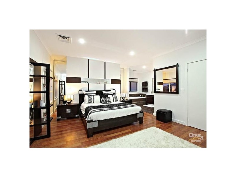 28 Candlebark Drive, Greenvale VIC 3059