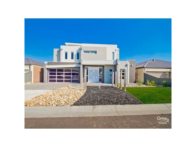 33 Corringa Way, Craigieburn VIC 3064