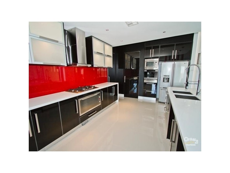 33 Corringa Way, Craigieburn VIC 3064