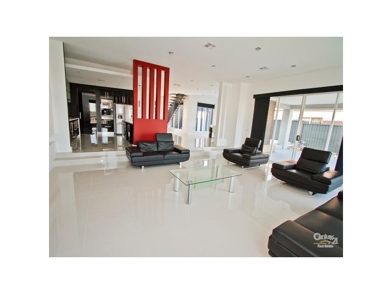 33 Corringa Way, Craigieburn VIC 3064