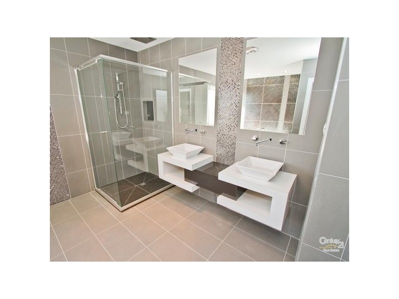 33 Corringa Way, Craigieburn VIC 3064