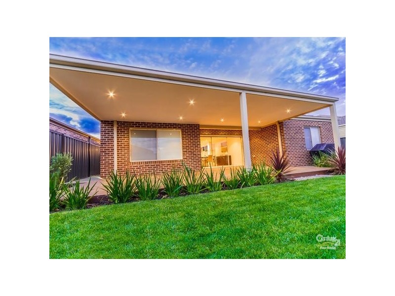 7 Markham Court, Greenvale VIC 3059