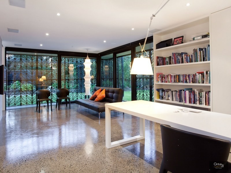 5 Orchard Lane, Mount Eliza VIC 3930
