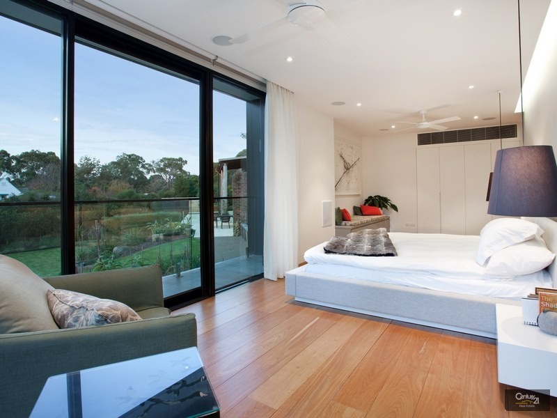 5 Orchard Lane, Mount Eliza VIC 3930