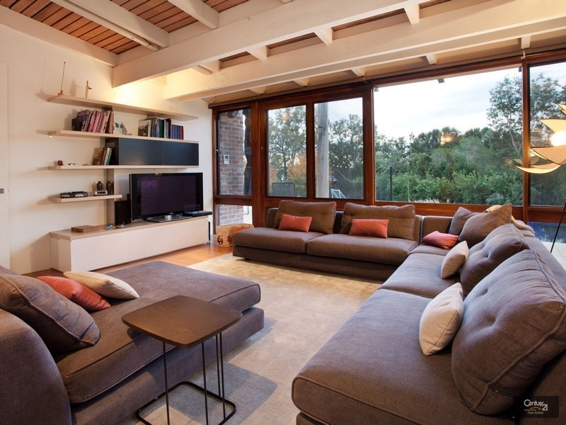 5 Orchard Lane, Mount Eliza VIC 3930