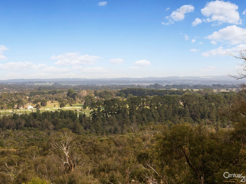 58-60 Eumeralla Grove, Mount Eliza VIC 3930