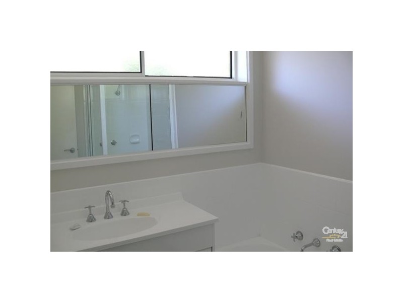 4/16-20 Johns Road, Mornington VIC 3931