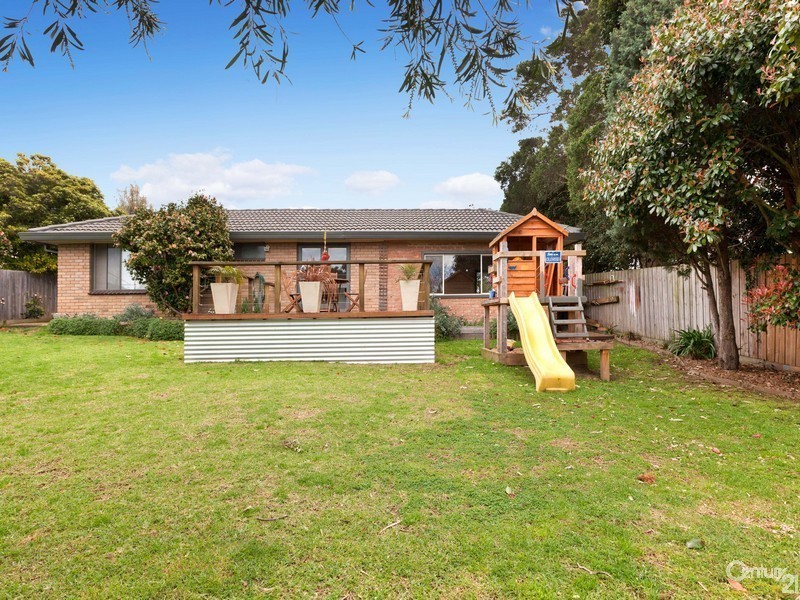 27 Koetong Parade, Mount Eliza VIC 3930