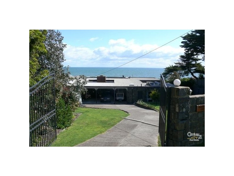 33 Glen Shian Crescent, Mount Eliza VIC 3930