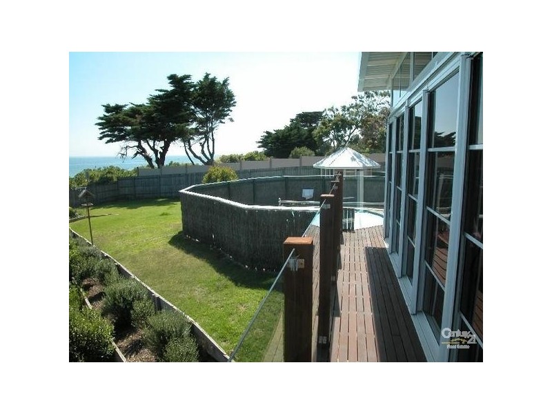 33 Glen Shian Crescent, Mount Eliza VIC 3930