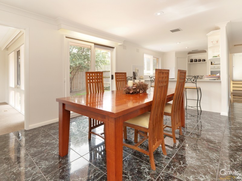 140 Wimbledon Avenue, Mount Eliza VIC 3930