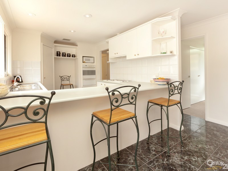 140 Wimbledon Avenue, Mount Eliza VIC 3930