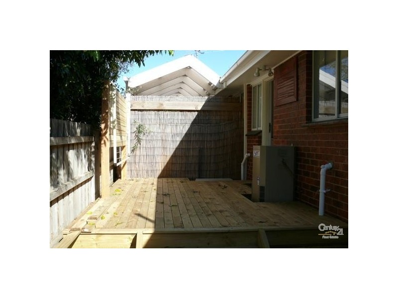 4/16-20 Johns Road, Mornington VIC 3931