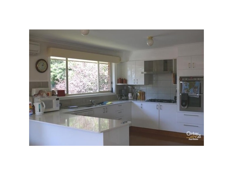 32 Norfolk Road, Mount Martha VIC 3934