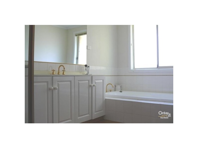 32 Norfolk Road, Mount Martha VIC 3934