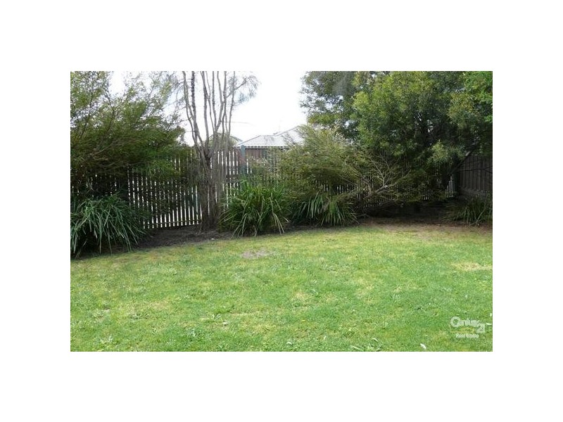 1/6 Spray Street, Mornington VIC 3931