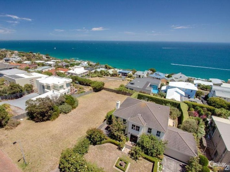 17 Atlantic Terrace, Mount Martha VIC 3934