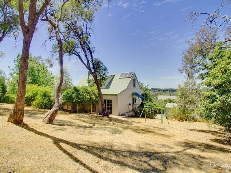 74 Station Street, Mount Eliza VIC 3930