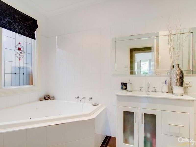 74 Station Street, Mount Eliza VIC 3930