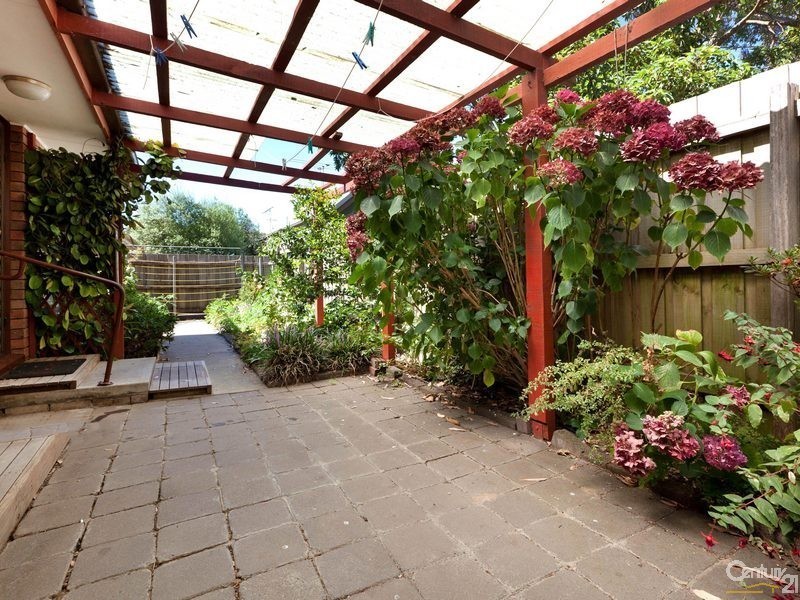 4/55 Van Ness Avenue, Mornington VIC 3931