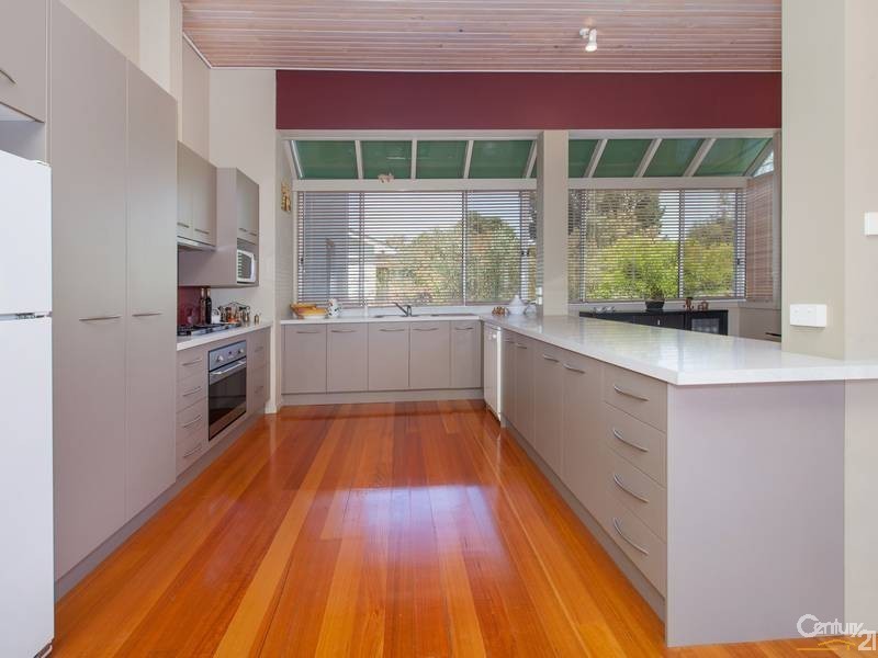 20 Kolora Crescent, Mount Eliza VIC 3930