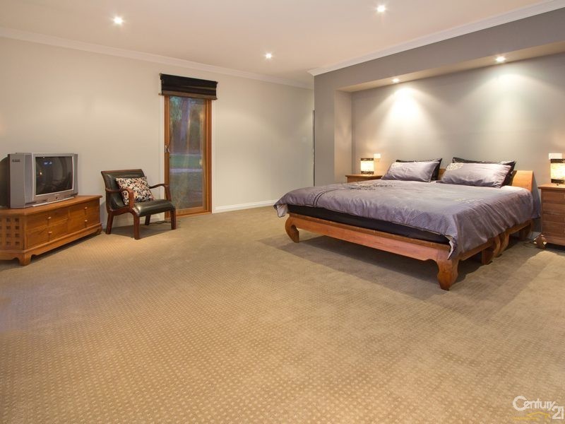 240 Moorooduc Road, Mount Eliza VIC 3930