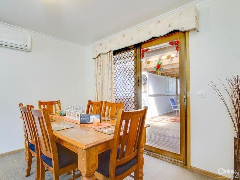 106 Clarendon Drive, Somerville VIC 3912