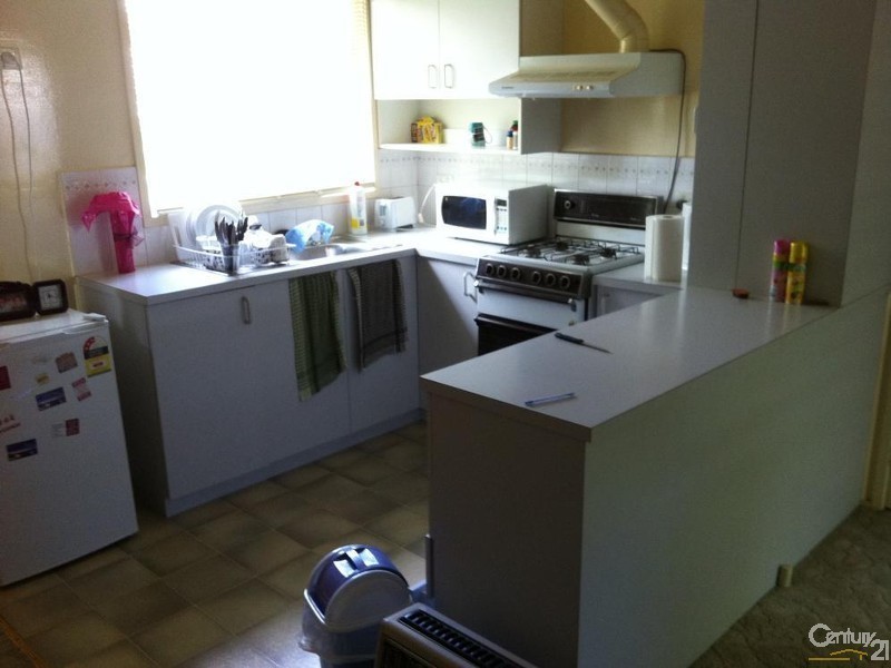 27 Currawong Street, Mornington VIC 3931