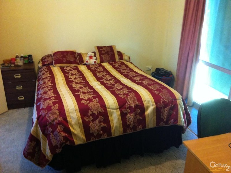 27 Currawong Street, Mornington VIC 3931