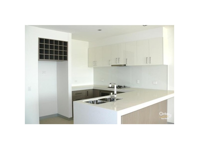 3, 28 Main Street, Mornington VIC 3931