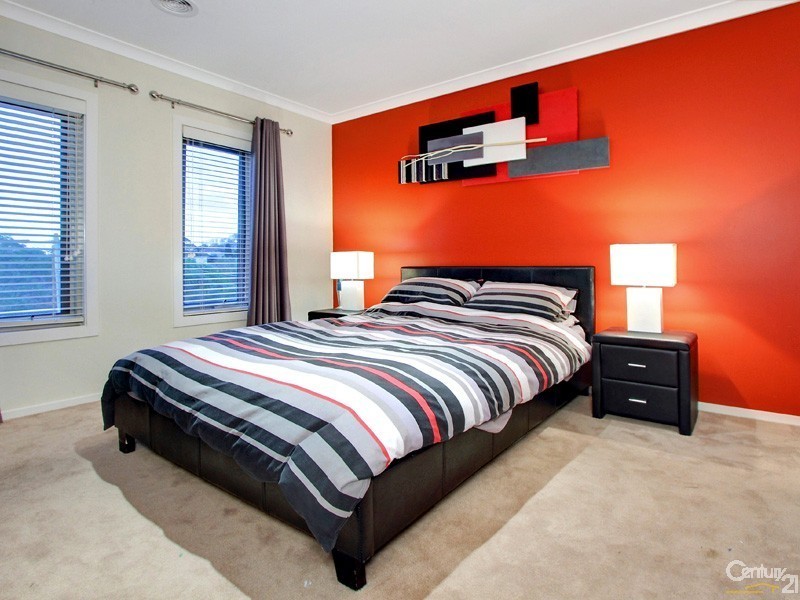 18 Shelbourne Court, Mornington VIC 3931