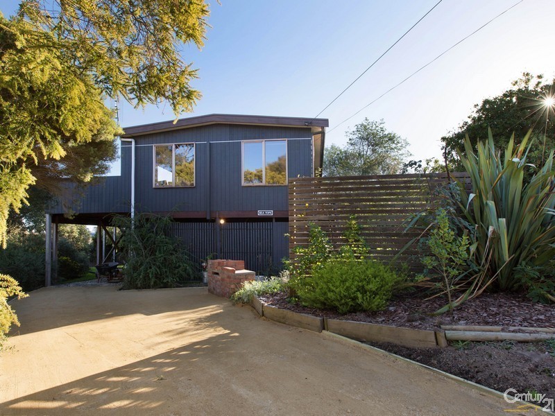 2 Omuna Court, Safety Beach VIC 3936