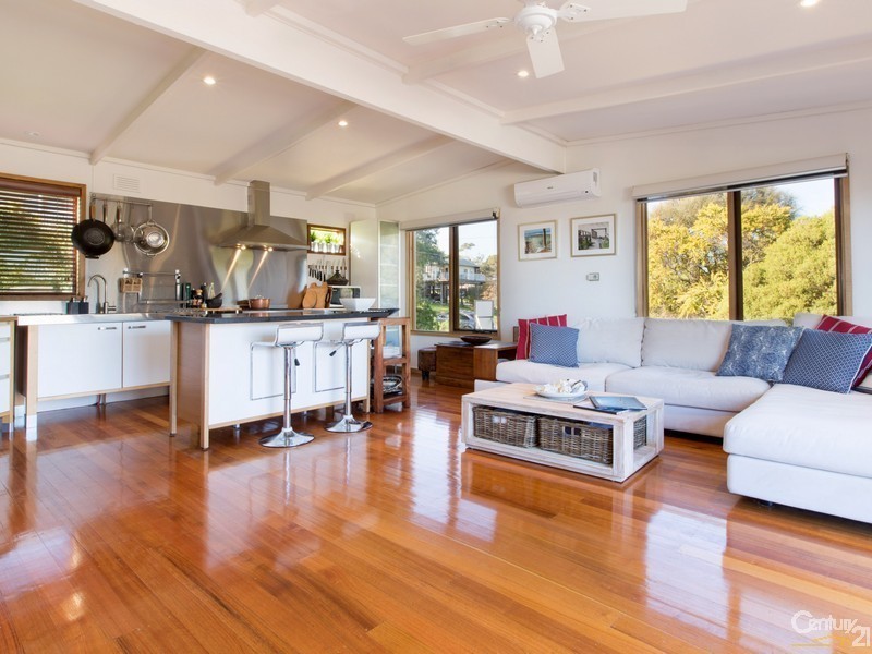 2 Omuna Court, Safety Beach VIC 3936