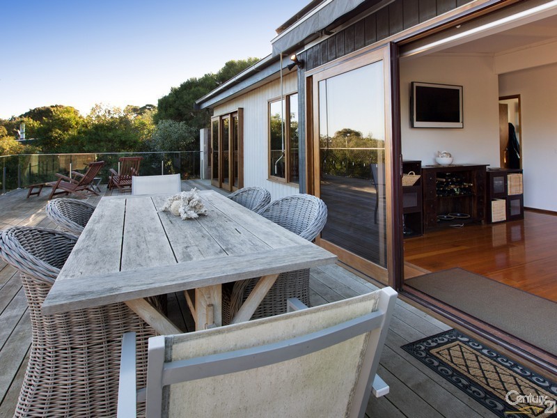 2 Omuna Court, Safety Beach VIC 3936