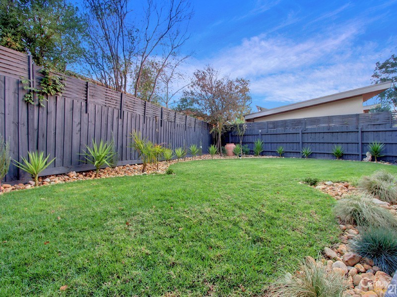 18 Shelbourne Court, Mornington VIC 3931