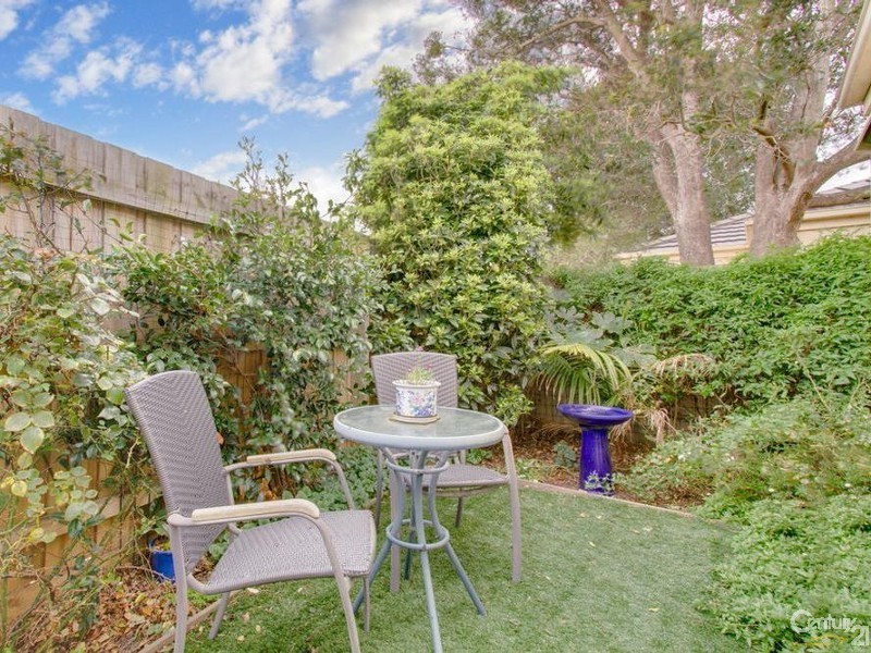 3/10 Macdonald Grove, Mornington VIC 3931