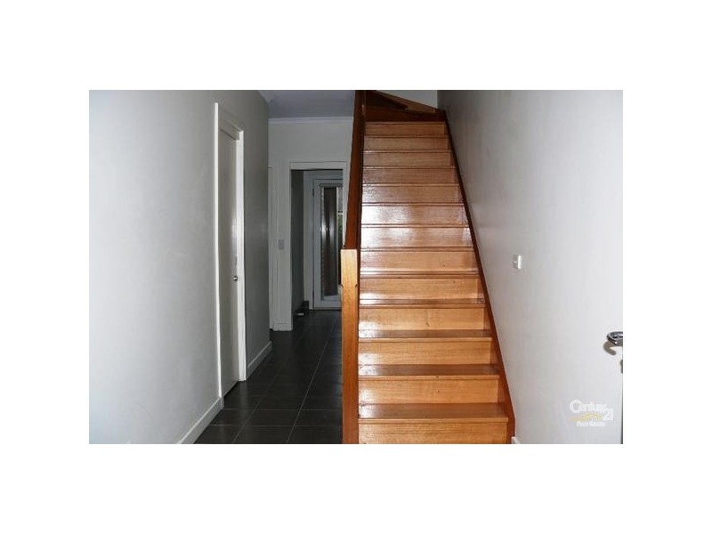 4/6 Spray Street, Mornington VIC 3931