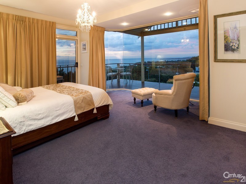 6 Headland Waters, Mount Martha VIC 3934