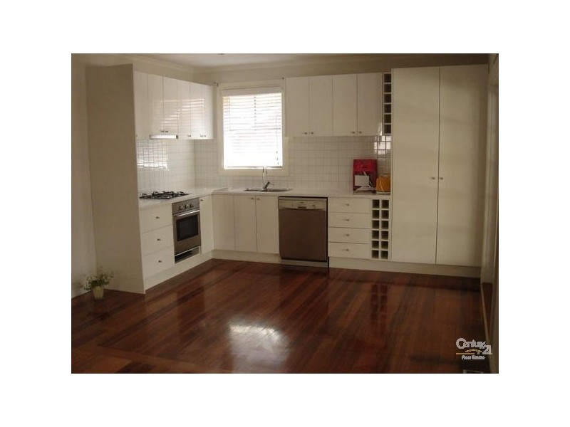 12 Karella Crescent, Mornington VIC 3931