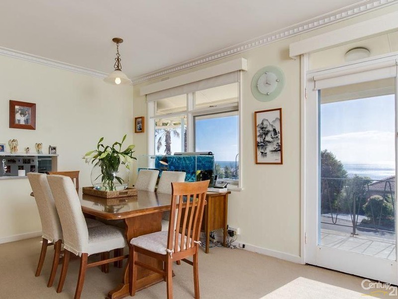 16 Tourello Road, Mount Eliza VIC 3930