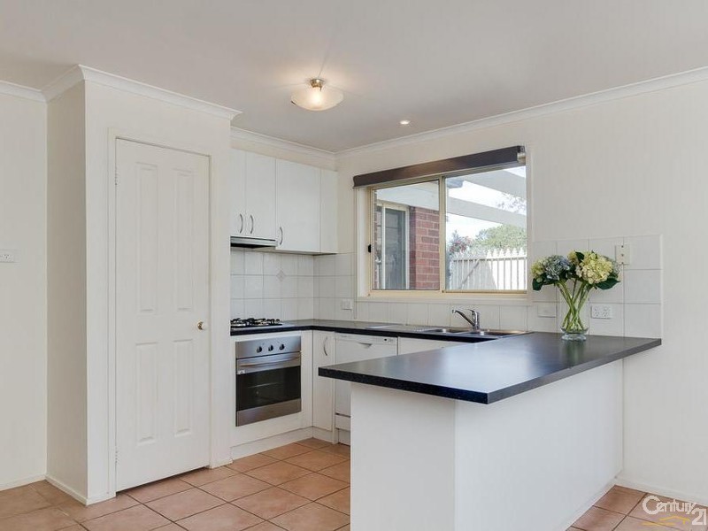 23 Waltham Drive, Mornington VIC 3931