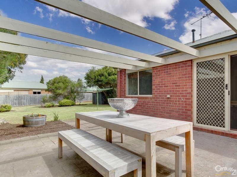 23 Waltham Drive, Mornington VIC 3931