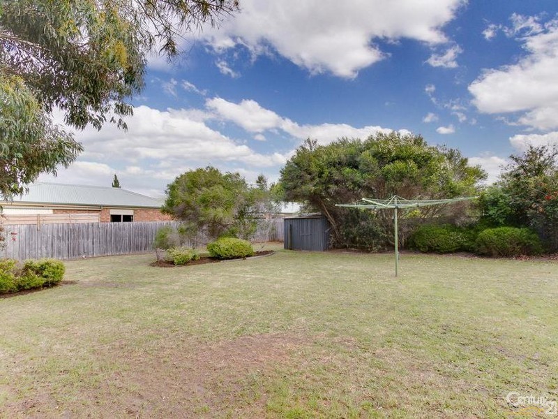 23 Waltham Drive, Mornington VIC 3931