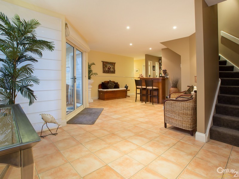 6 Headland Waters, Mount Martha VIC 3934