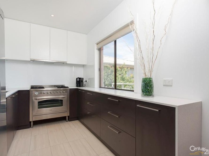 4 Hearn Street, Dromana VIC 3936