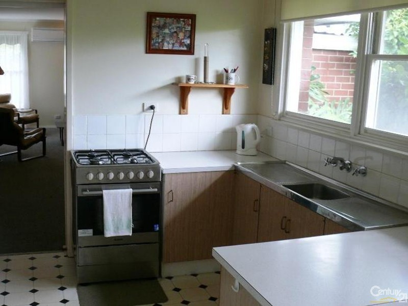 2/165 Mount Eliza Way, Mount Eliza VIC 3930