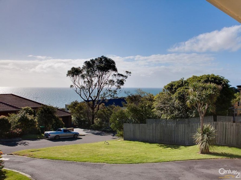 16 Tourello Road, Mount Eliza VIC 3930