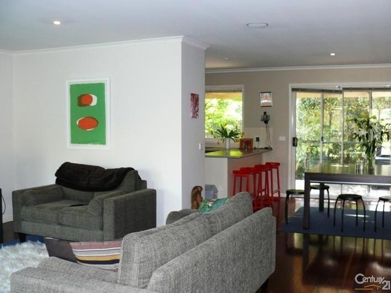 16 Layton Crescent, Mount Martha VIC 3934