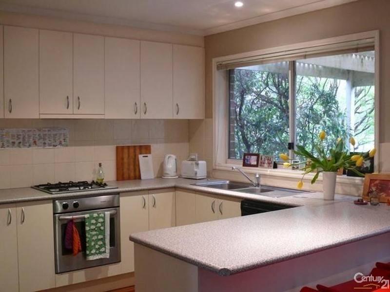 16 Layton Crescent, Mount Martha VIC 3934