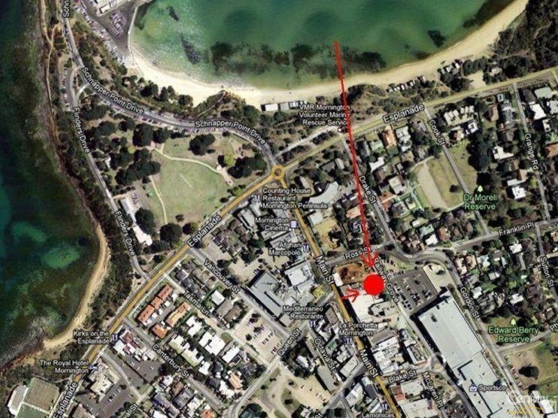 3/28 Main Street, Mornington VIC 3931